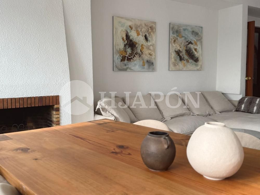 Sala d'estar de Casa o xalet en venda en Alella amb Aire condicionat, Jardí privat i Terrassa