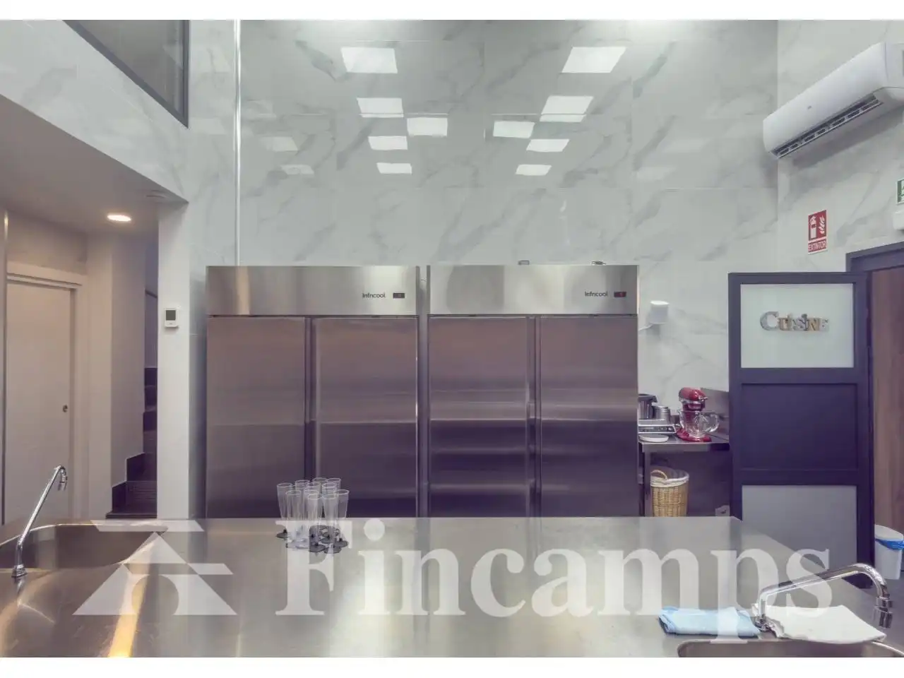 Cocina de Local en venta en Sabadell con Aire acondicionado y Alarma
