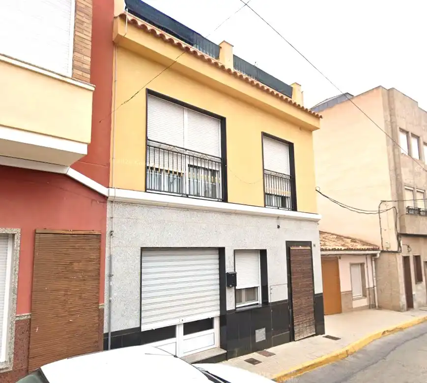 Vista exterior de Pis en venda en Novelda