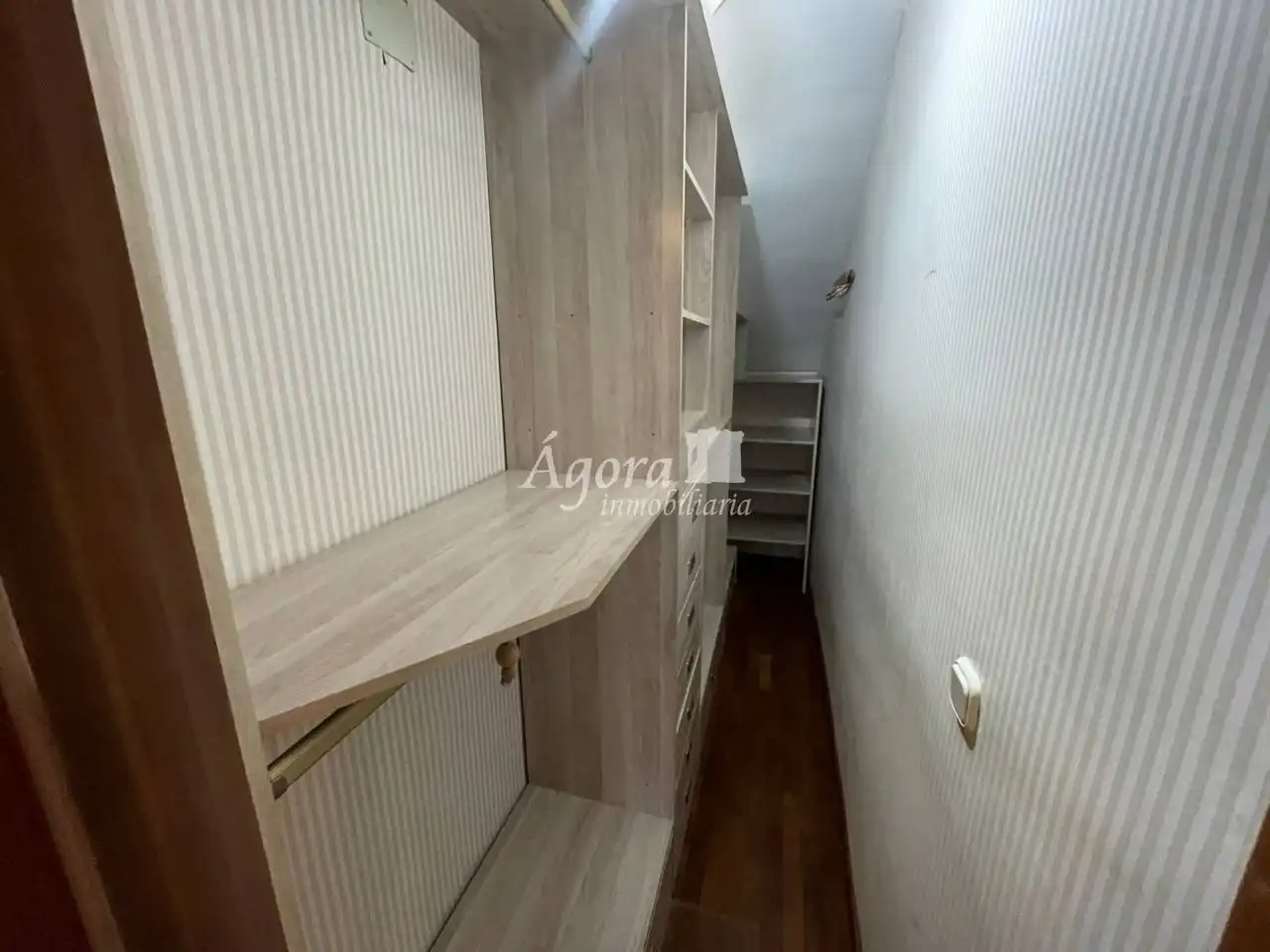 Habitación de Dúplex en venta en Valladolid con Calefacción, Parquet y Terraza