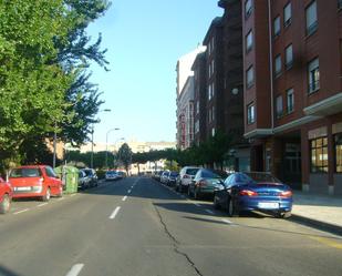 Exterior view of Garage for sale in Palencia Capital