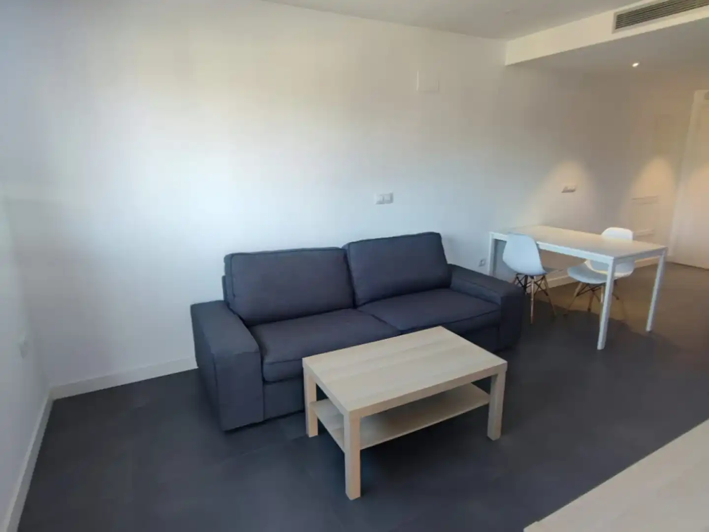 Sala d'estar de Apartament de lloguer en  Murcia Capital amb Aire condicionat, Moblat i Rentadora