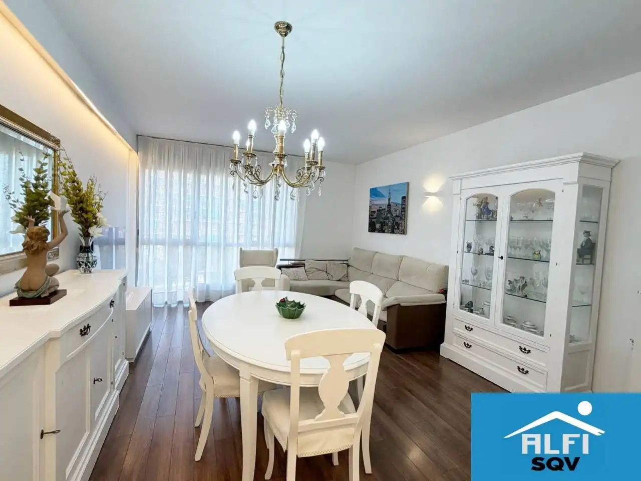 Living room of Flat for sale in Sabadell  with Air Conditioner, Heating and Parquet flooring