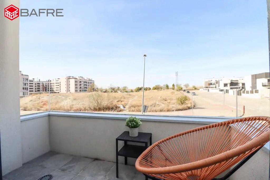 Houses for rent in Calle de Rosa Luxemburgo, Hospital