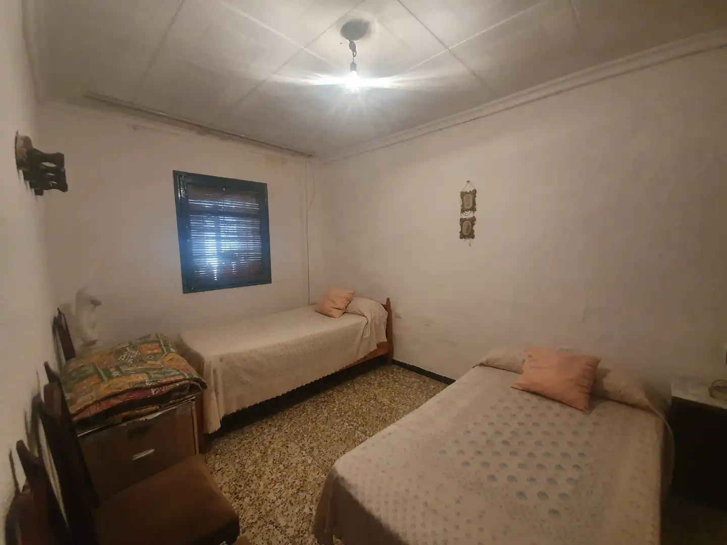 Dormitori de Casa o xalet en venda en Guadix amb Jardí privat i Terrassa