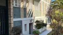 Exterior view of Flat for sale in  Madrid Capital  with Private garden