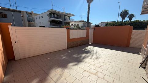 Foto 2 de Casa adosada en venta en Oliva Playa, Oliva
