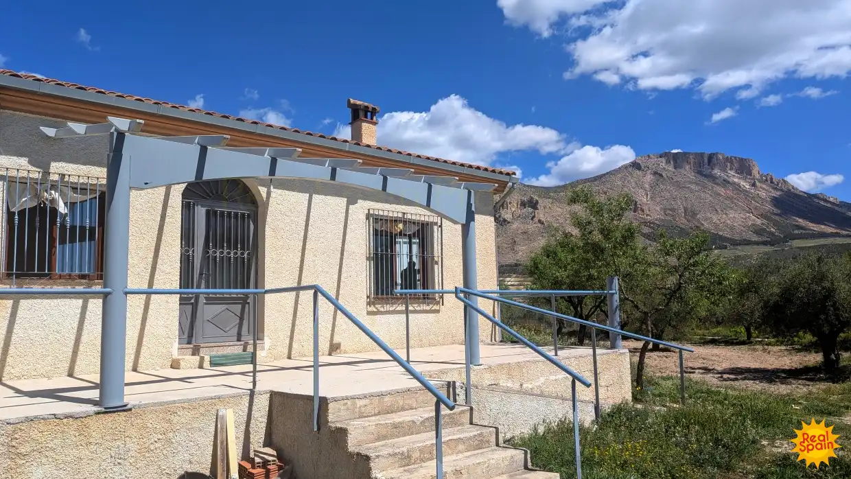 Country house for sale in Vélez-Blanco