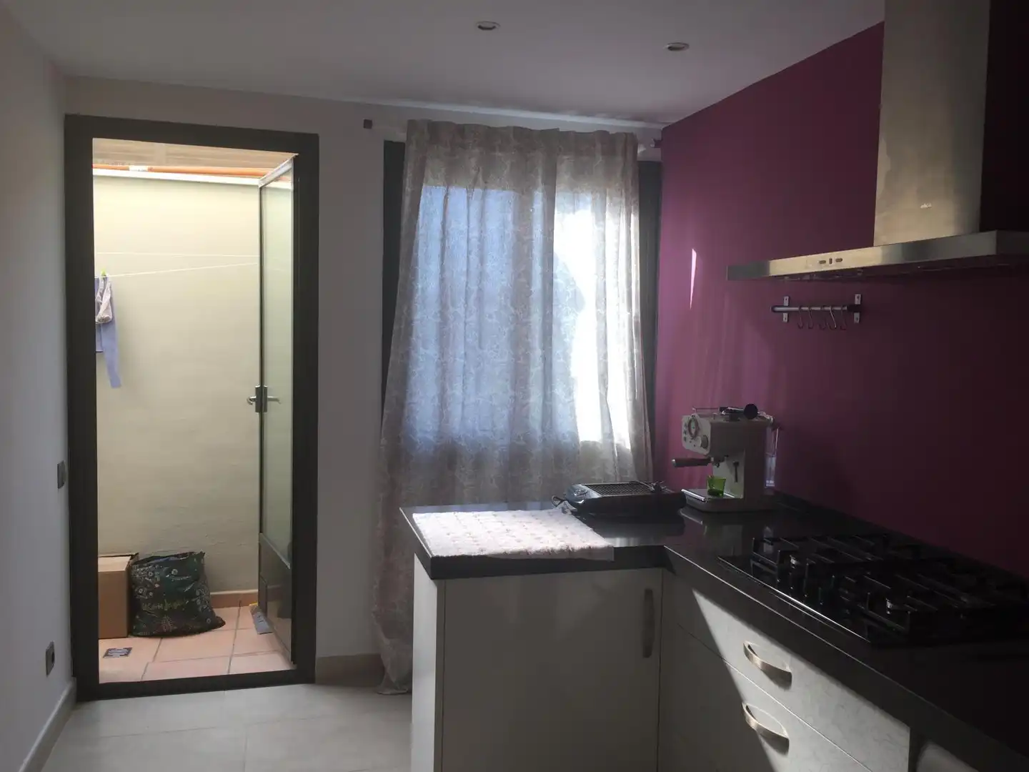 Cuina de Casa adosada de lloguer en Puerto Real amb Aire condicionat, Calefacció i Terrassa
