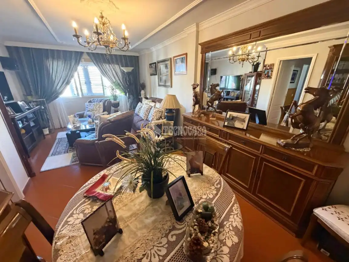 Sala de estar de Piso en venta en Las Palmas de Gran Canaria