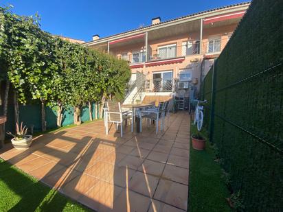 Jardí de Casa adosada en venda en La Roca del Vallès amb Terrassa