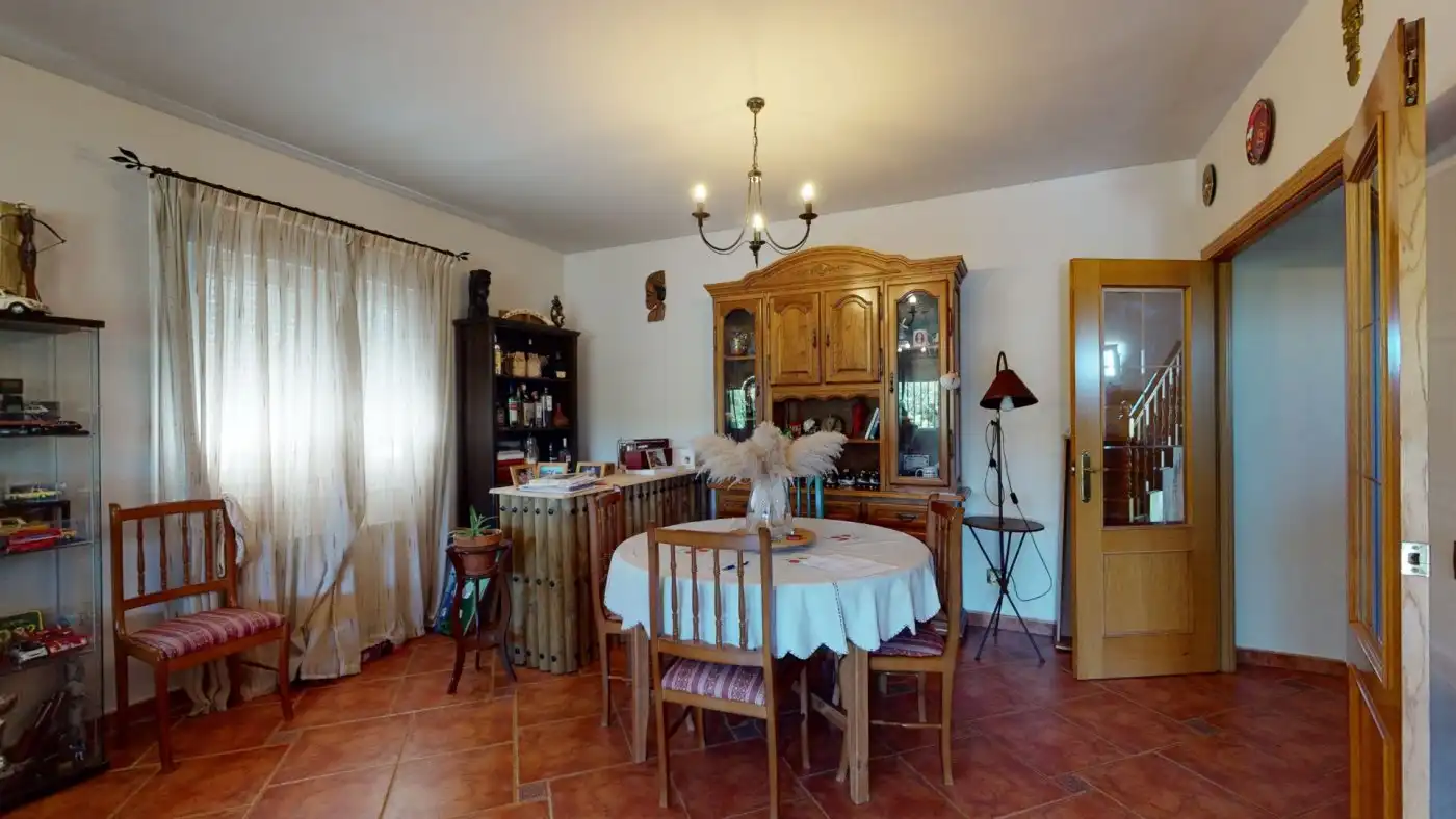 Comedor de Casa o chalet en venta en Villalbilla con Calefacción, Jardín privado y Terraza