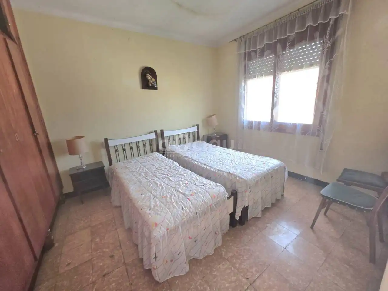 Dormitori de Casa adosada en venda en Tona amb Jardí privat, Terrassa i Moblat