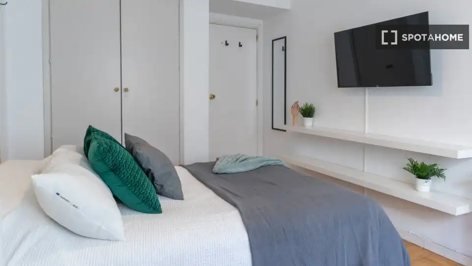 Room in Madrid, Madrid