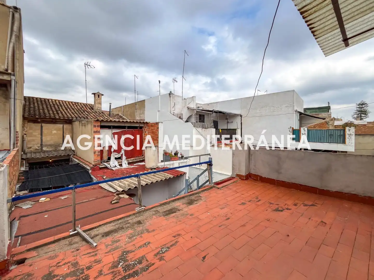 Exterior view of Houses for sale in Alcàsser, Valencia