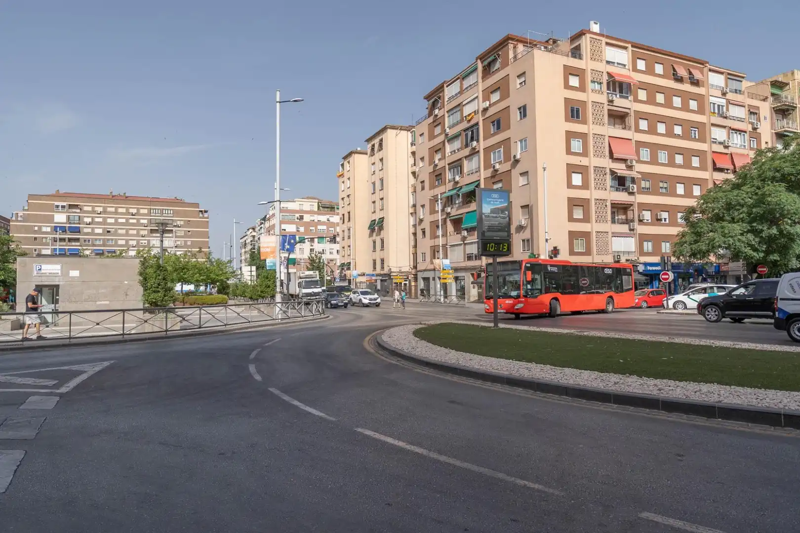 Exterior view of Flat for share in Granada  with Heating and Furnished