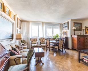 Living room of Apartment for sale in  Madrid Capital  with Heating and Private garden