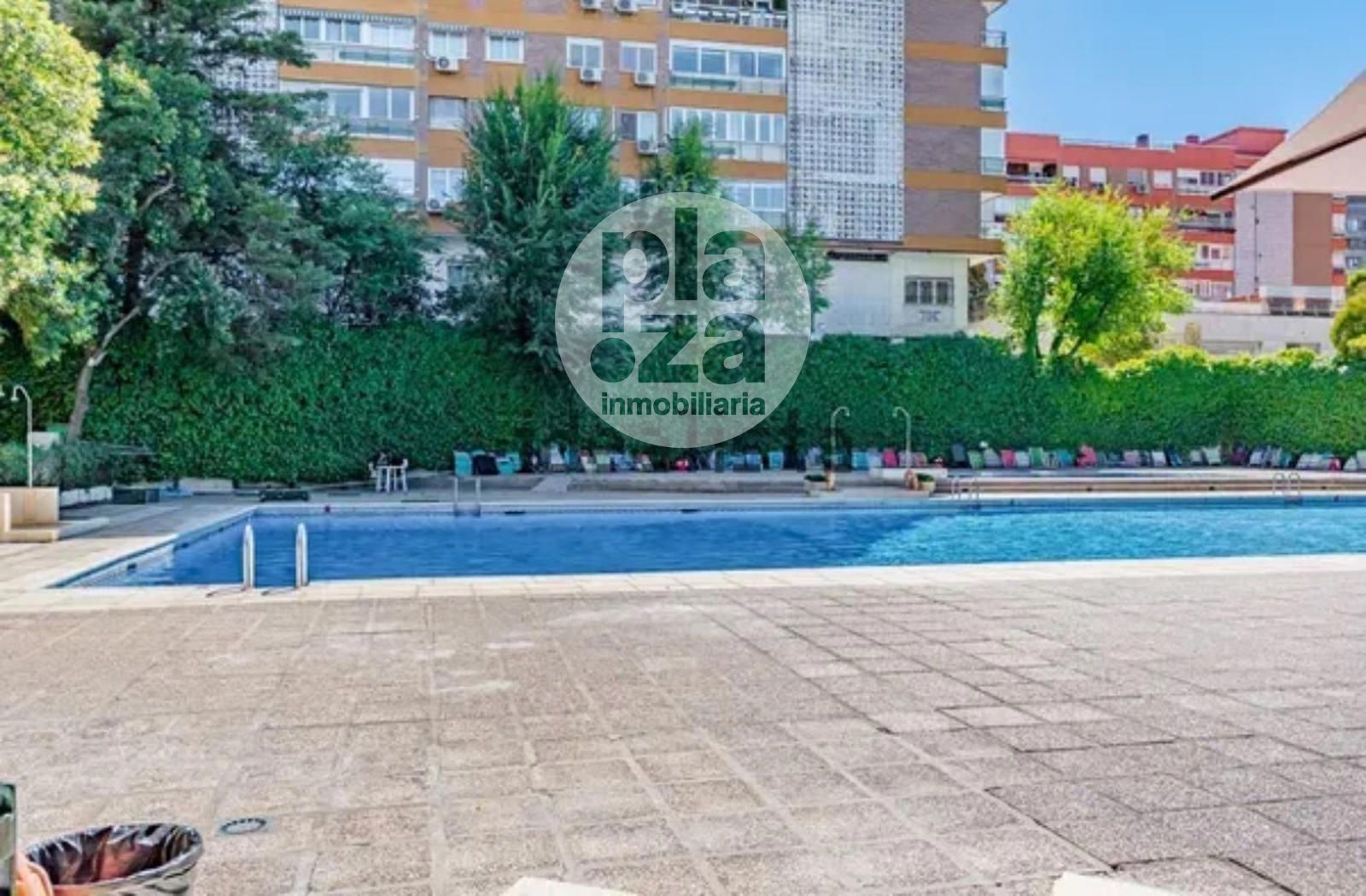 Flat for sale in RAMON Y CAJAL, Colina