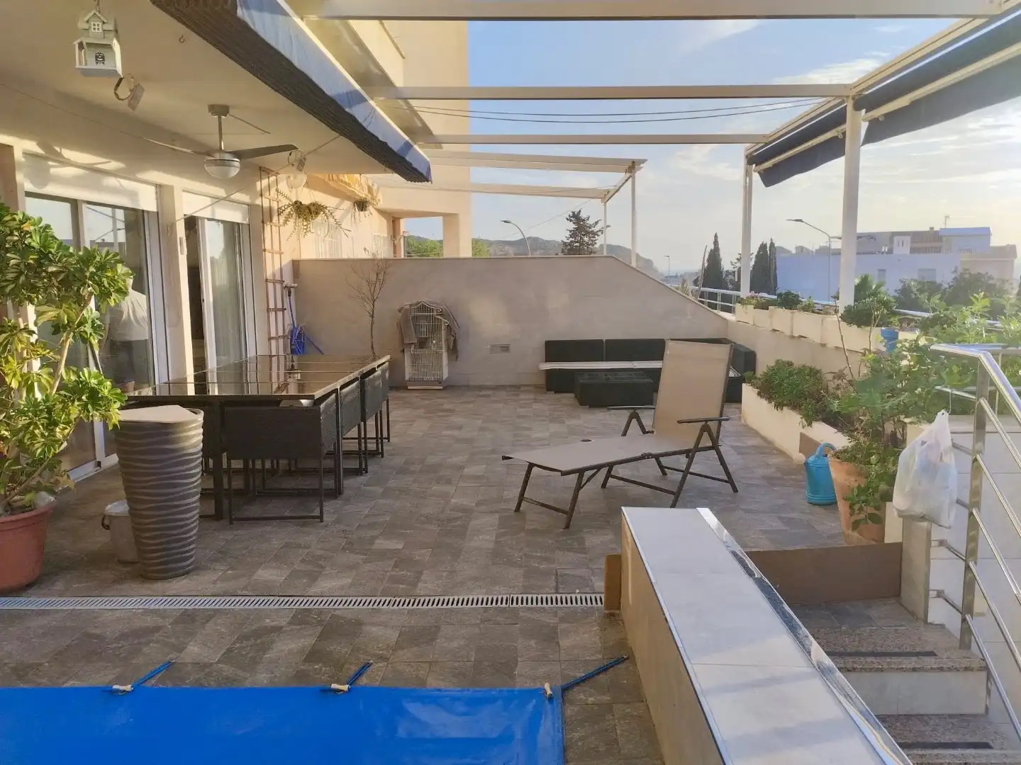 House with pool for sale in Vázquez Montalban 10