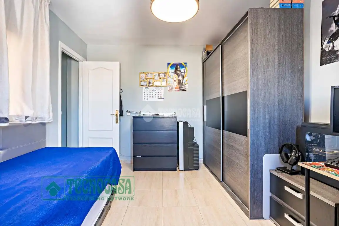 Habitación de Casa adosada en venta en Roquetas de Mar