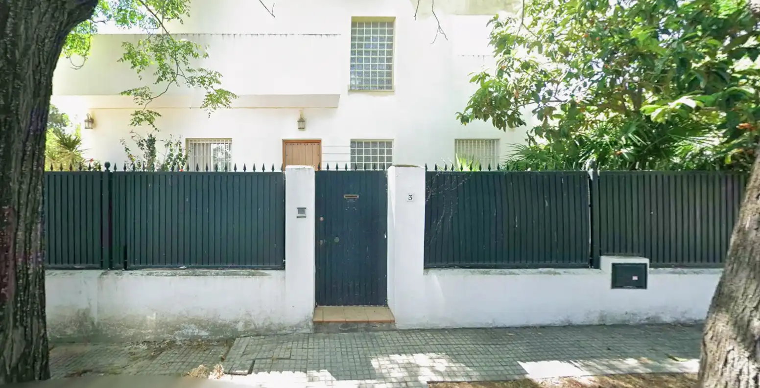Casa o xalet en venda a OLIVO , El Rocío - La Milagrosa
