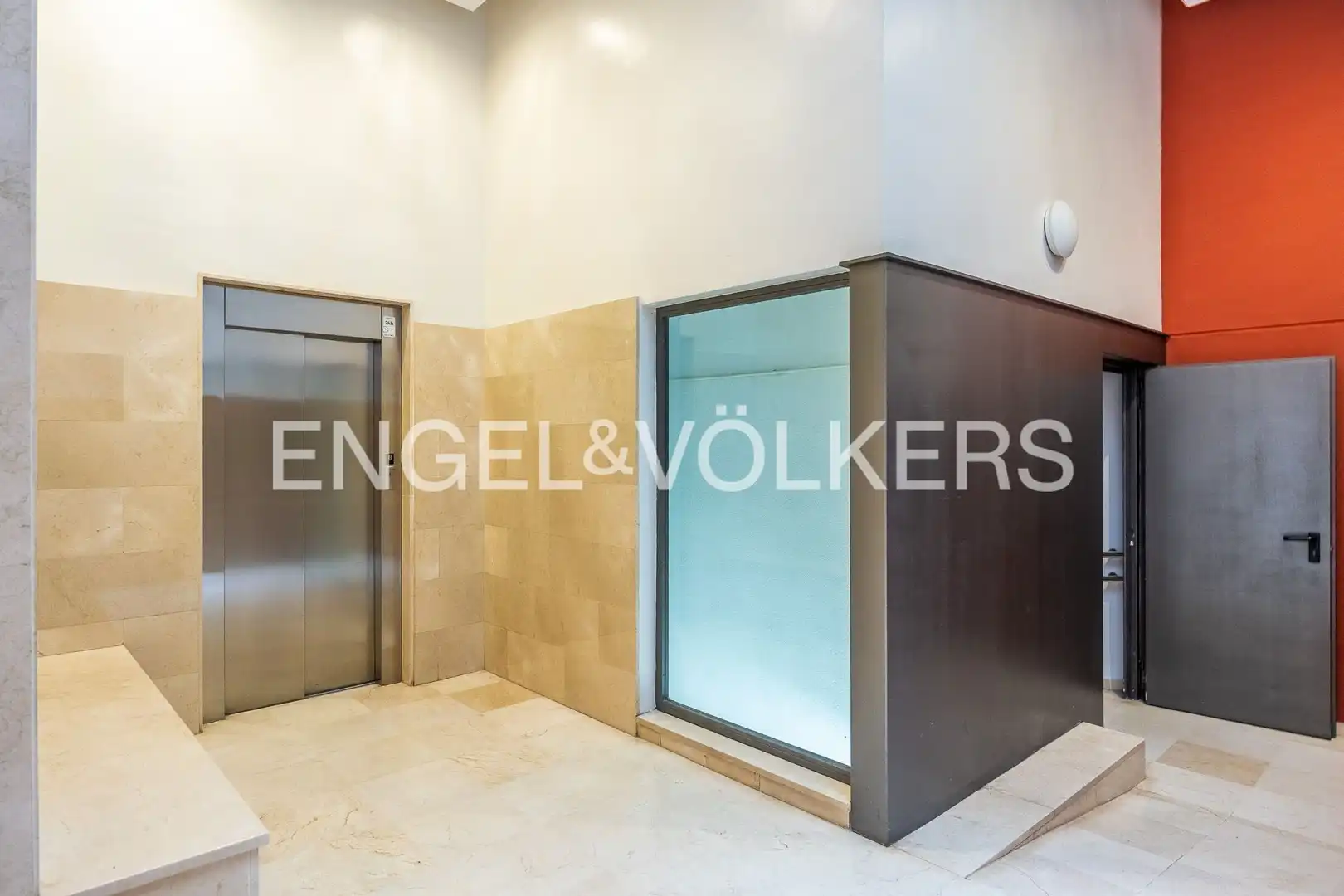 Piso de alquiler en Sevilla con Aire acondicionado, Calefacción y Piscina