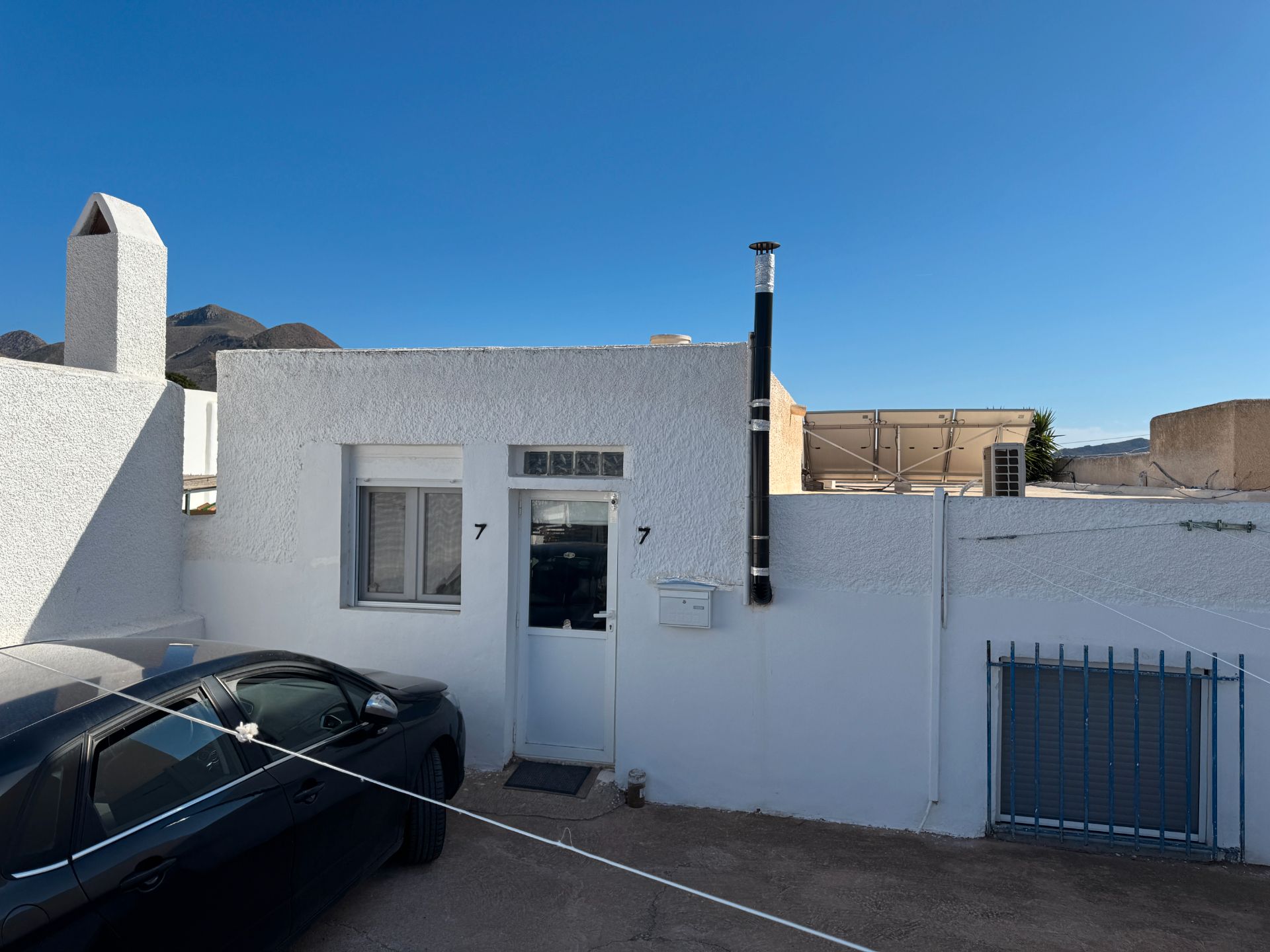 Vista exterior de Casa o xalet en venda en Níjar amb Aire condicionat, Calefacció i Jardí privat
