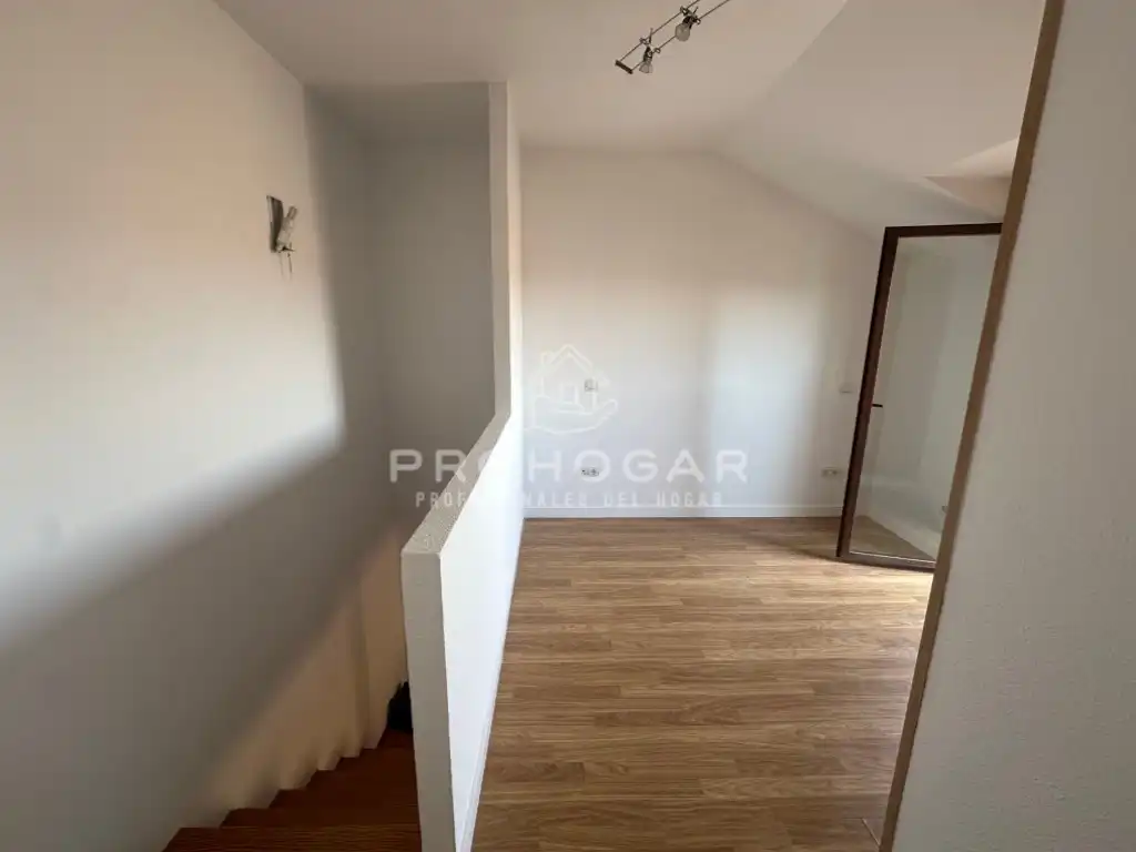 Dúplex en venta en Torrelaguna