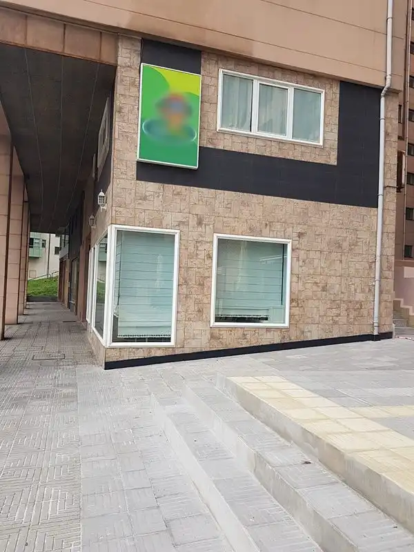 Vista exterior de Local en venda en A Coruña Capital  amb Aire condicionat i Calefacció