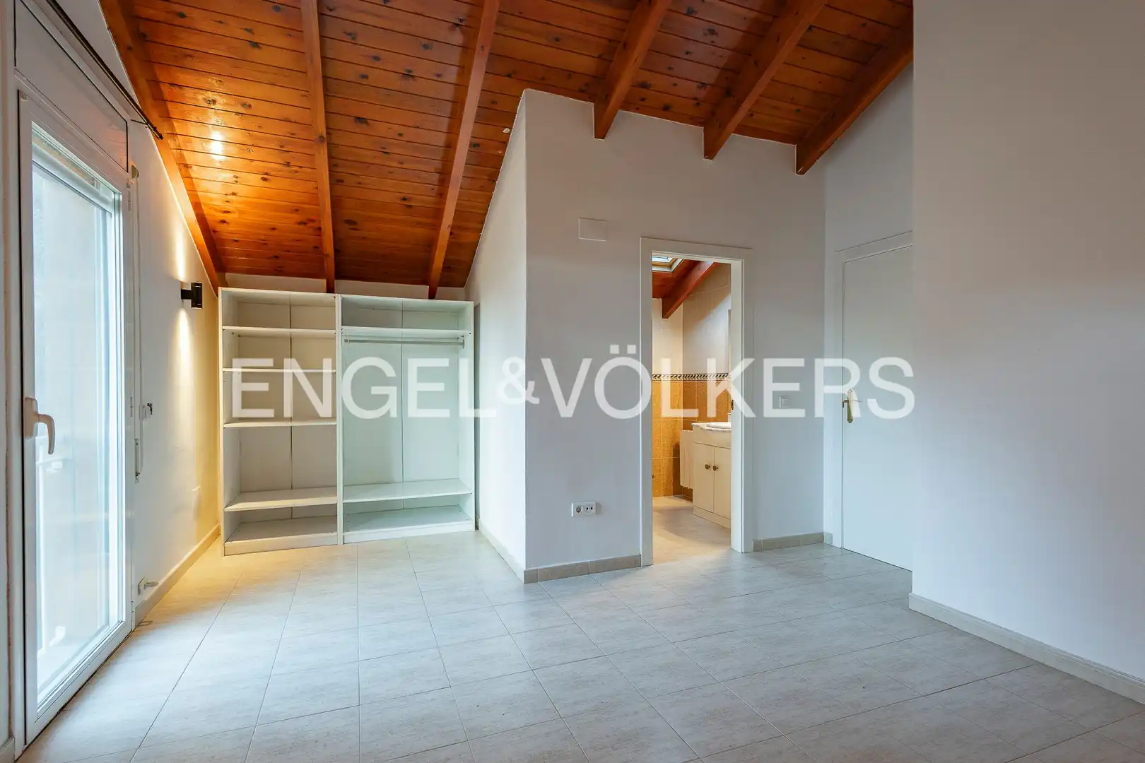 Casa o chalet en venta en Vallirana con Calefacción, Jardín privado y Parquet