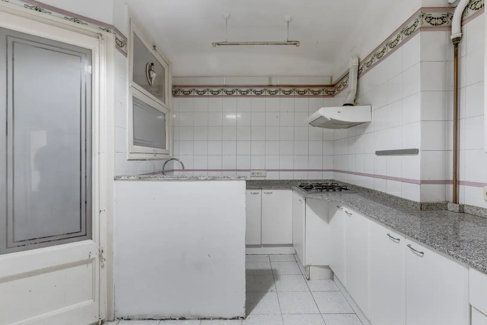 Cocina de Piso en venta en Barcelona con Calefacción, Parquet y Trastero