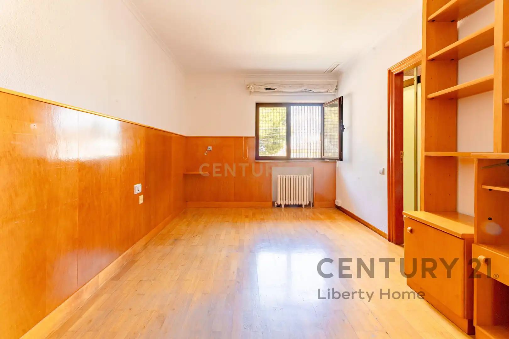 Habitación de Casa o chalet en venta en Torrent con Aire acondicionado, Jardín privado y Piscina