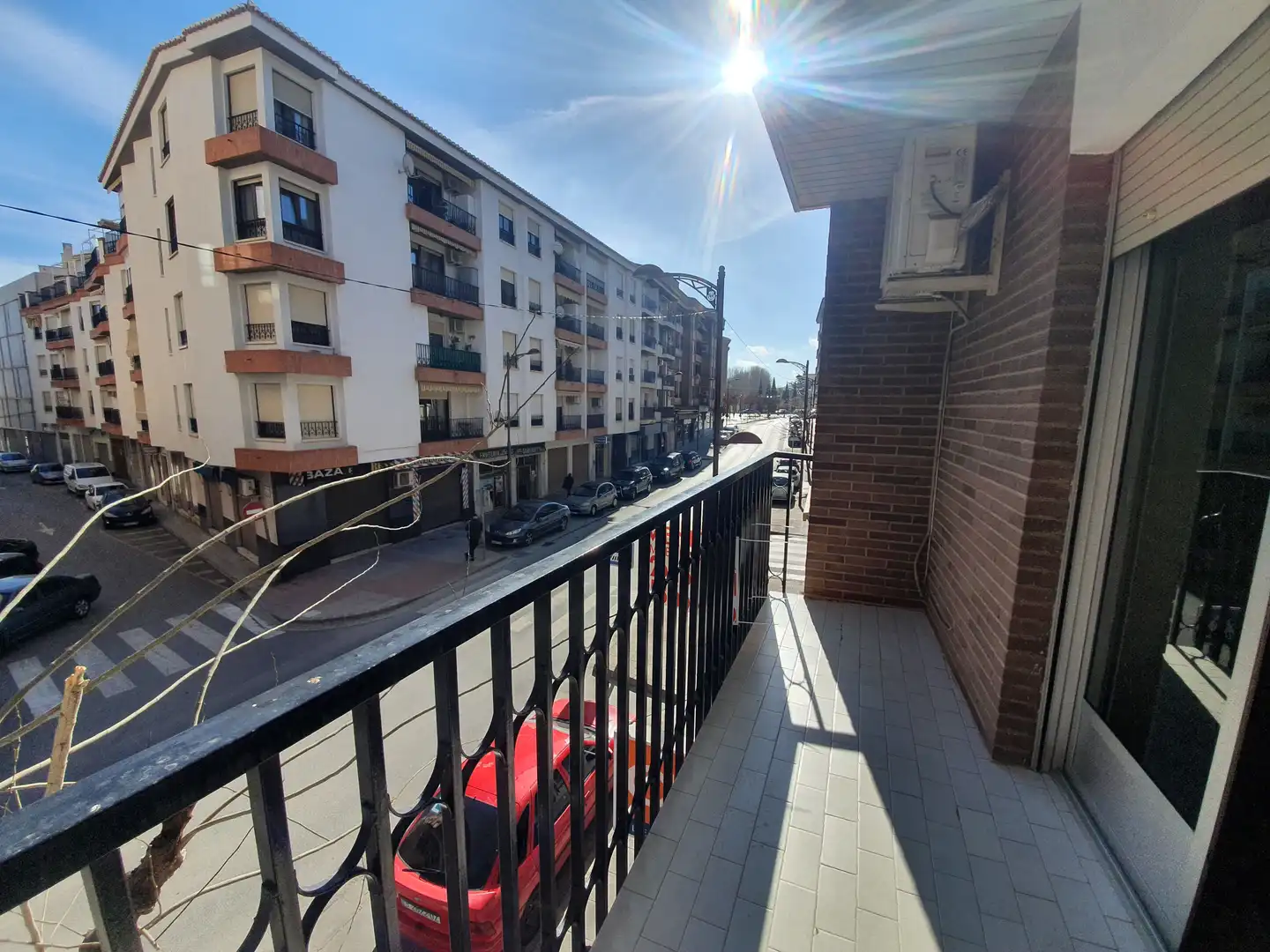 Vista exterior de Piso en venta en Guadix con Balcón