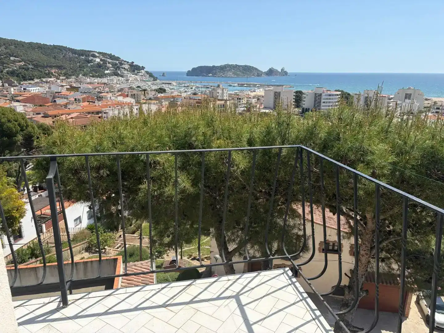 Terrassa de Pis per a compartir en L'Estartit amb Jardí privat, Moblat i Balcó