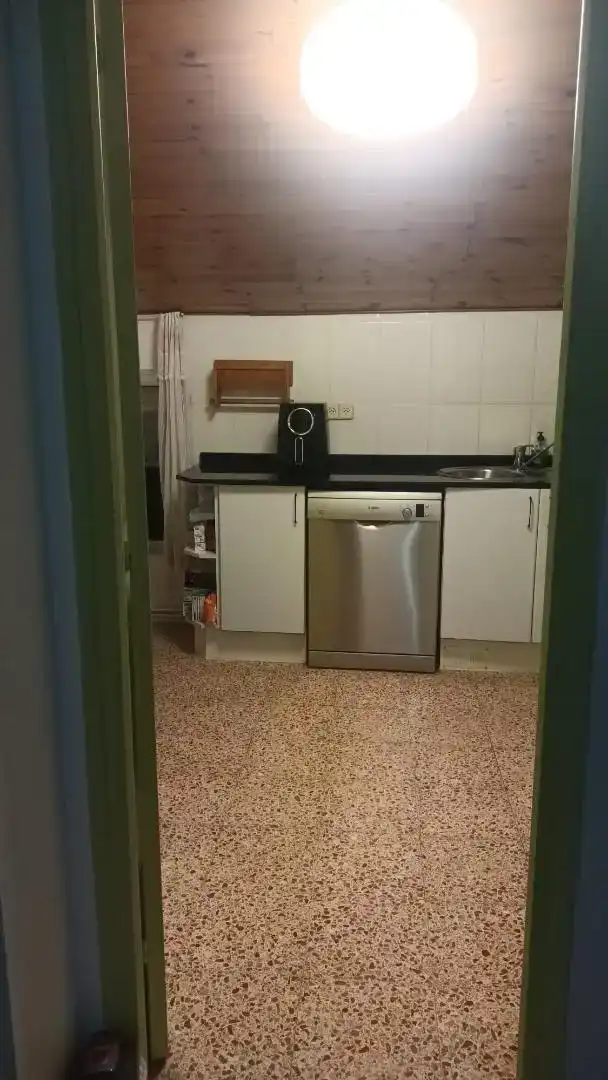 Cuina de Pis en venda en Arén amb Aire condicionat, Parquet i Traster
