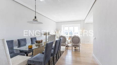 Foto 2 von Wohnung zum Verkauf in Avenida de Pío XII, Castilla, Madrid Capital