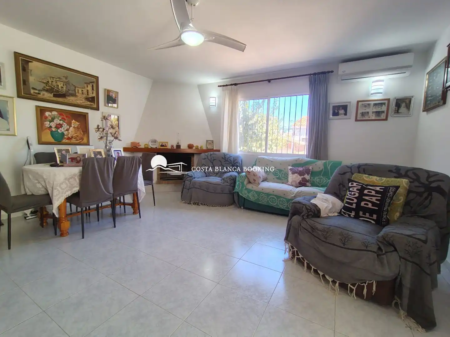 Sala de estar de Casa o chalet en venta en L'Alfàs del Pi con Aire acondicionado, Jardín privado y Terraza