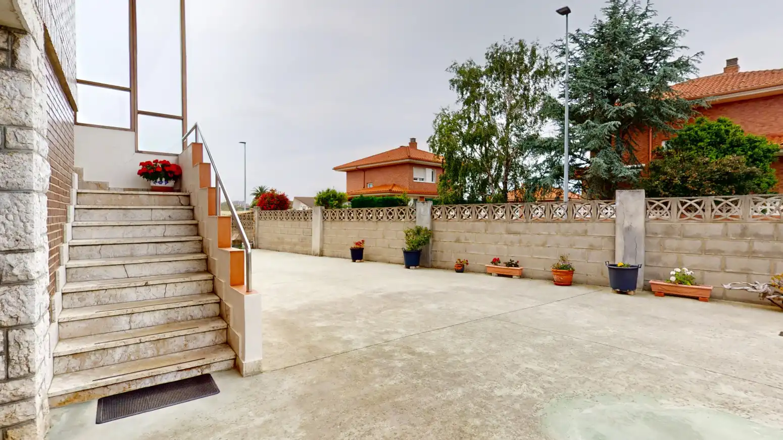 Terraza de Casa o chalet en venta en Santander con Calefacción, Jardín privado y Parquet