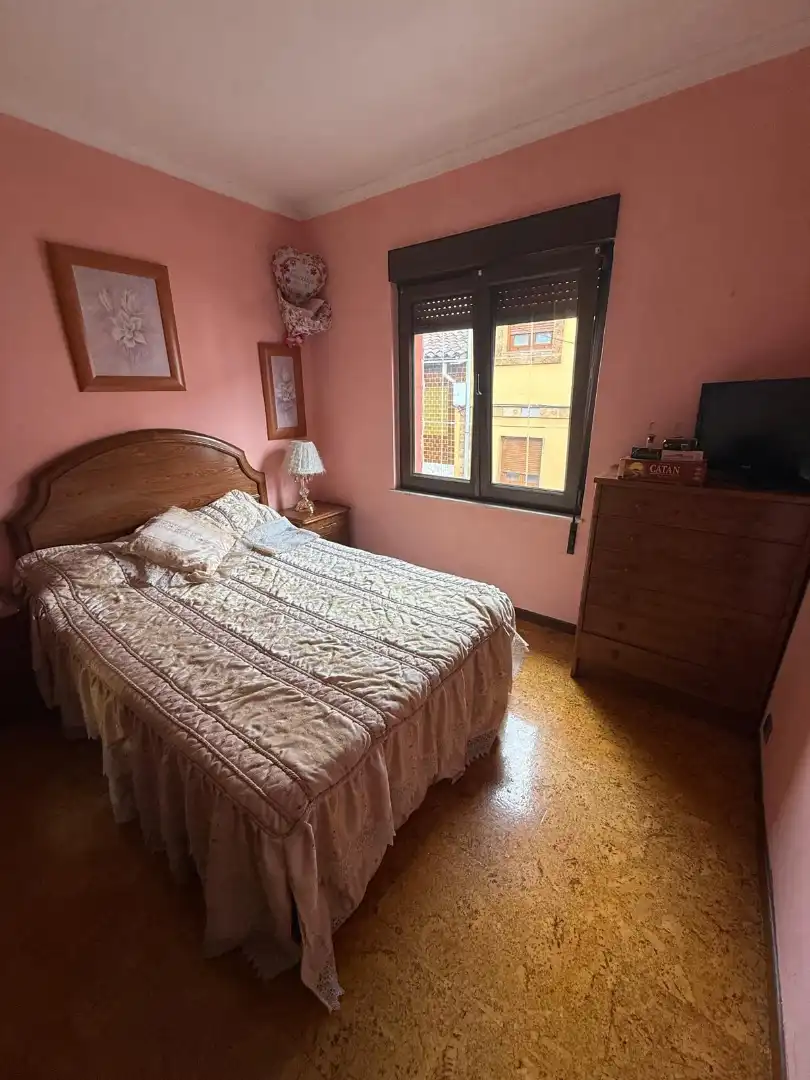Bedroom of Detached homes for sale in La Felguera
