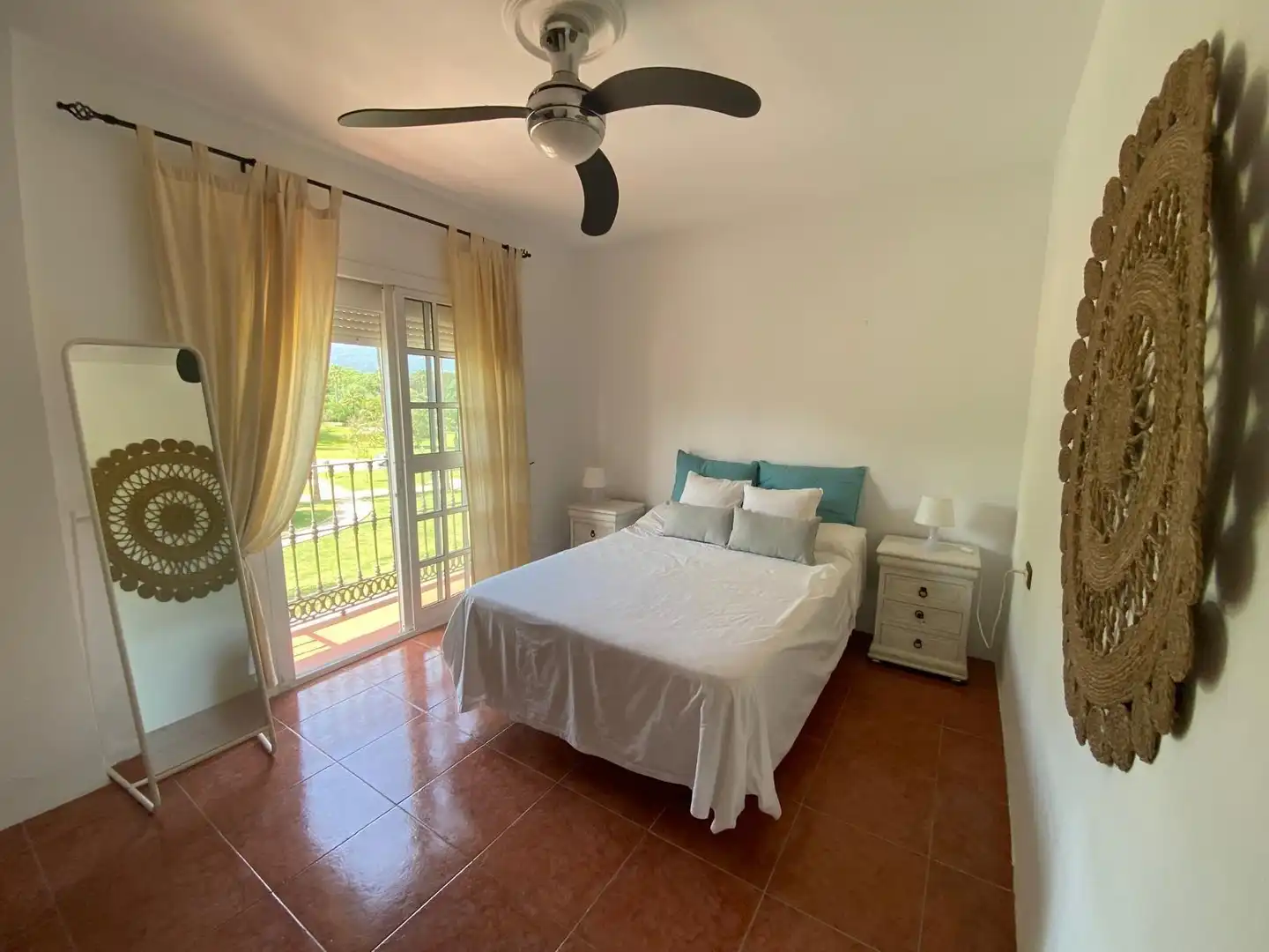 Habitación de Casa o chalet en venta en Los Barrios con Jardín privado y Balcón