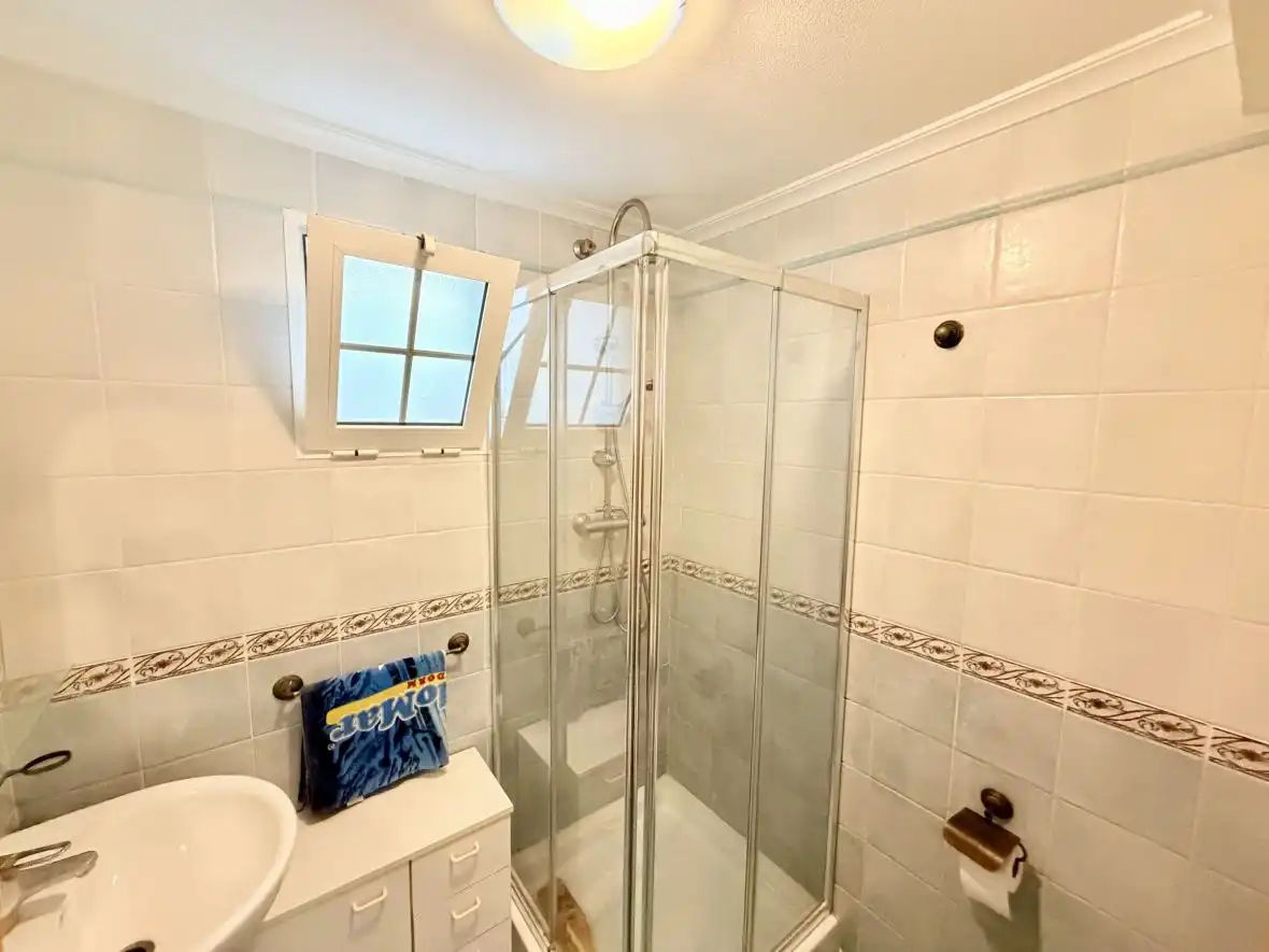 Baño de Casa o chalet en venta en Santa Pola con Aire acondicionado, Calefacción y Terraza