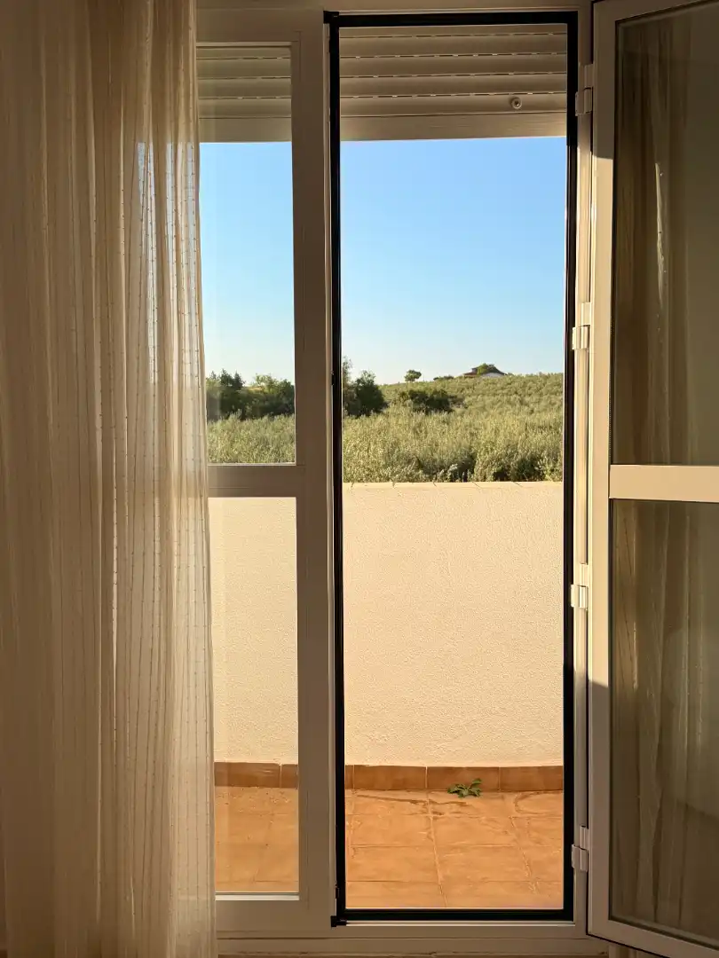 Casa adosada en venta en Carrión de los Céspedes con Terraza