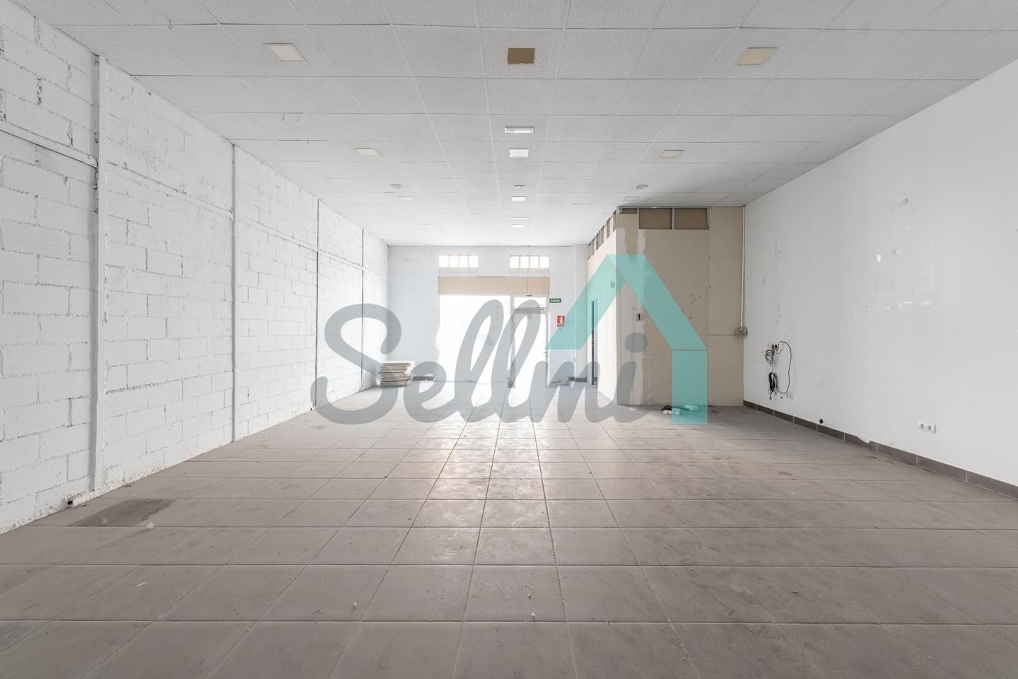 Nau industrial de lloguer en Oviedo 