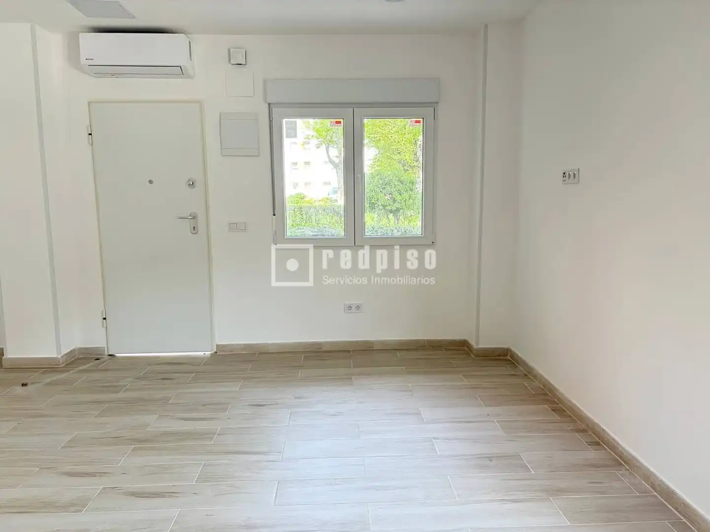 Balcony of Apartments for sale in Torrejón de Ardoz  with Air Conditioner