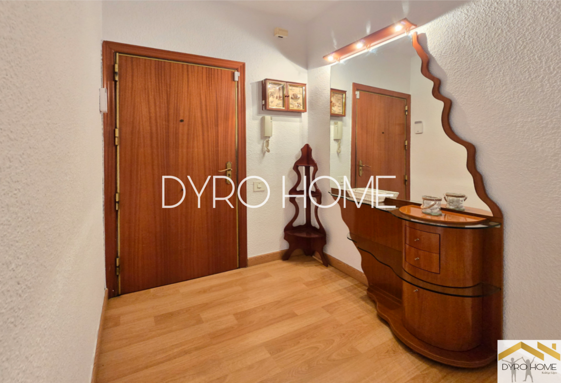 Wohnung zum Verkauf in Castell - Poble Vell