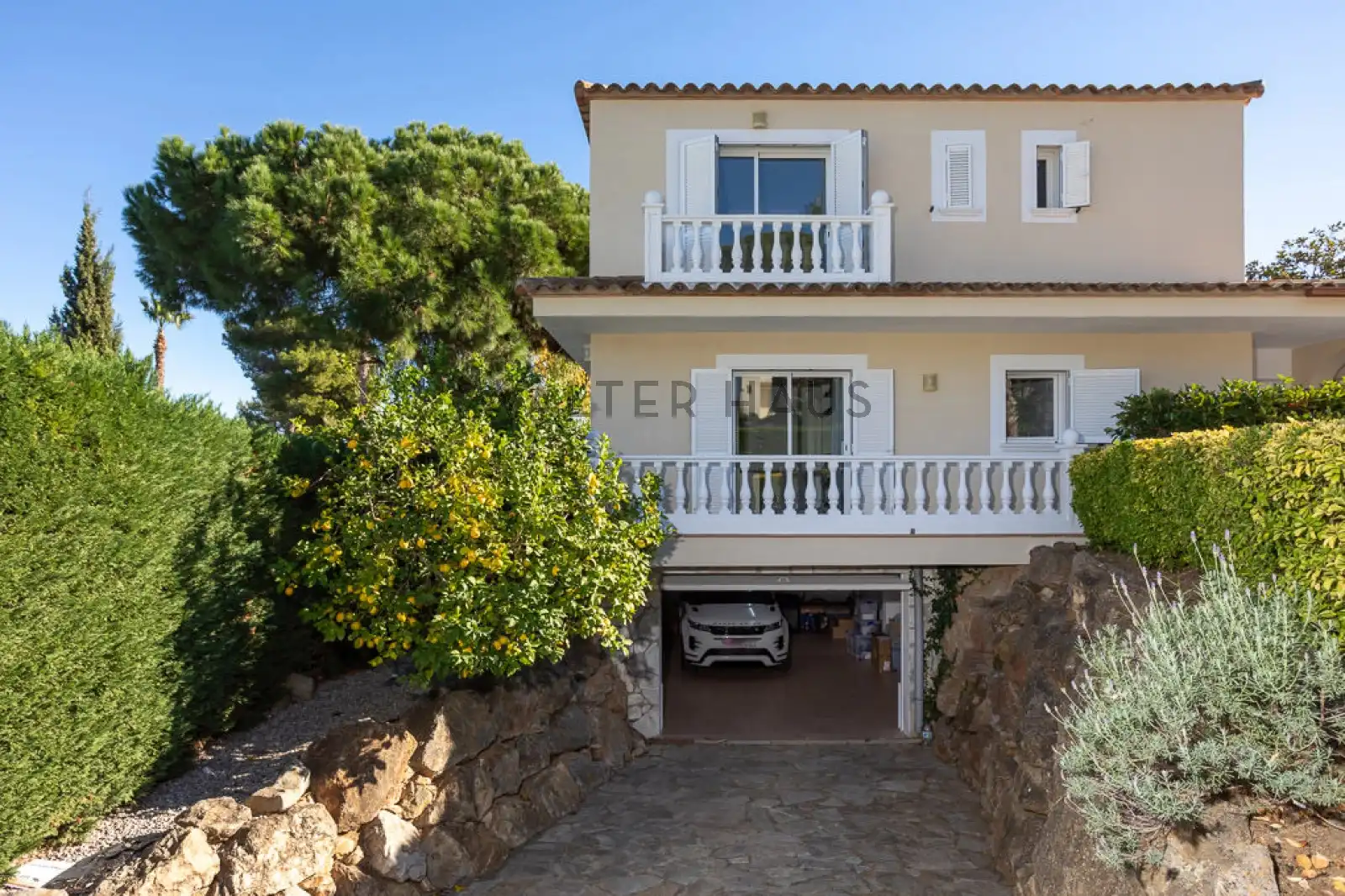 Villa mit Terrasse zum Verkauf in Carrer Pedraforca, imagen 24