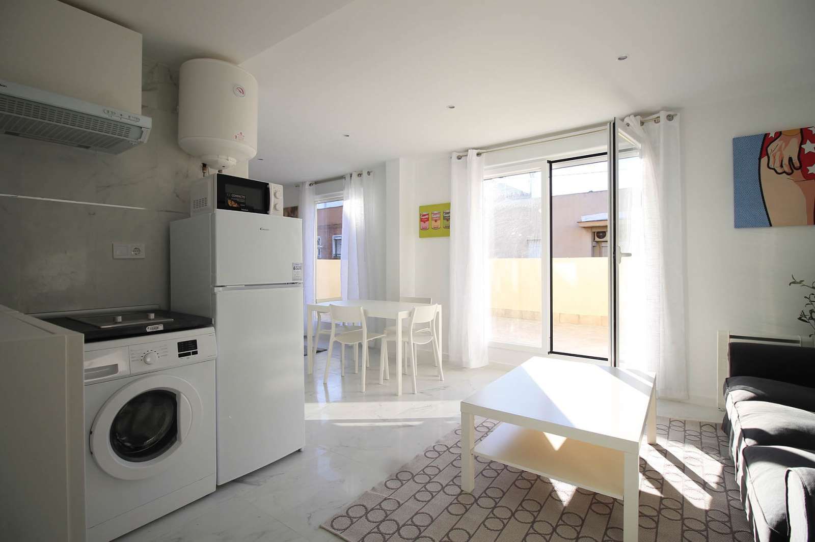 Bedroom of Apartment to share in  Madrid Capital  with Air Conditioner, Heating and Terrace
