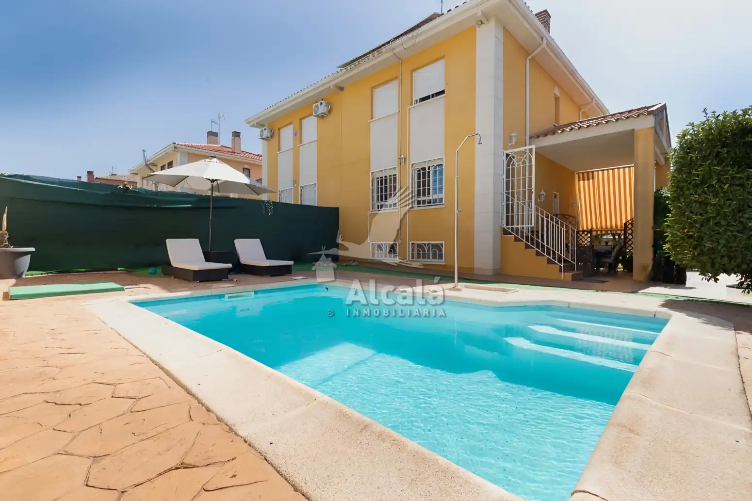 Casa aparellada amb piscina en venda a Torrejón del Rey, imagen 51