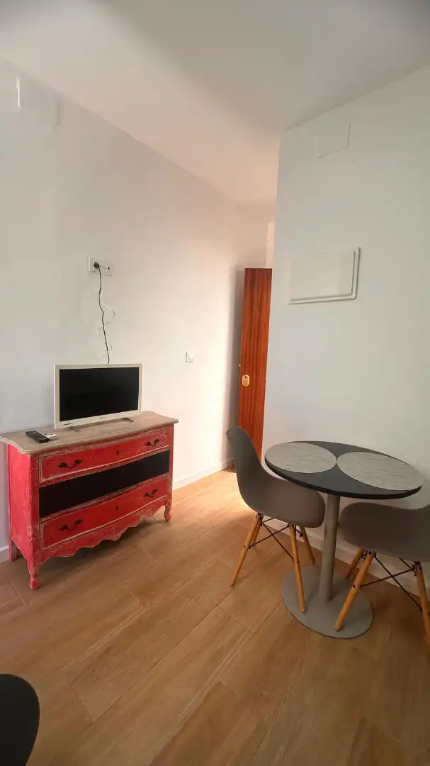 Habitación de Loft de alquiler en Cartagena con Parquet y Amueblado