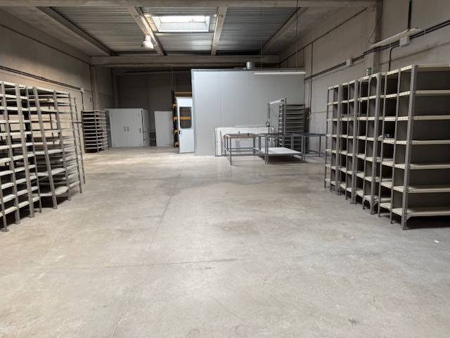 Local comercial en Alquiler en Can Calders